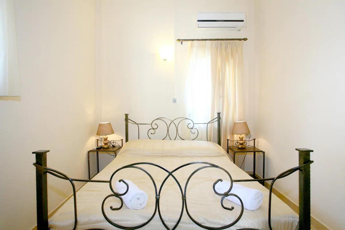 On The Beach Apartments Khora Sfakion Luaran gambar