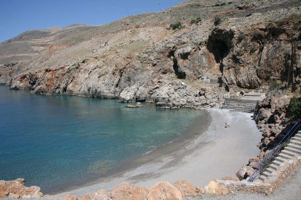 On The Beach Apartments Khora Sfakion Luaran gambar