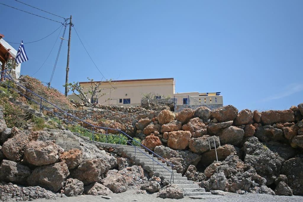 On The Beach Apartments Khora Sfakion Luaran gambar