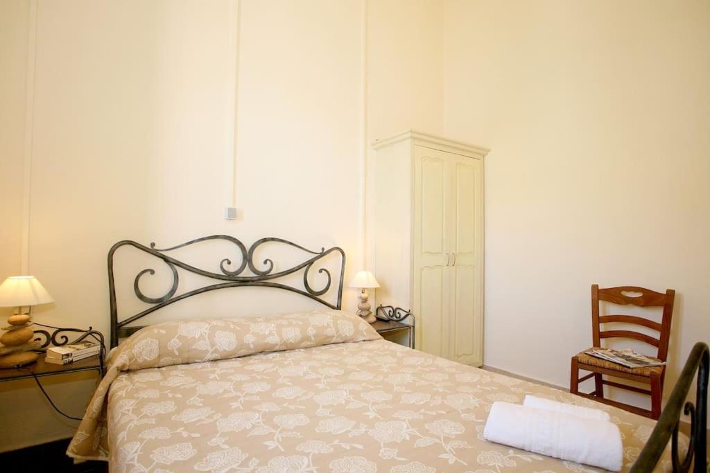 On The Beach Apartments Khora Sfakion Luaran gambar
